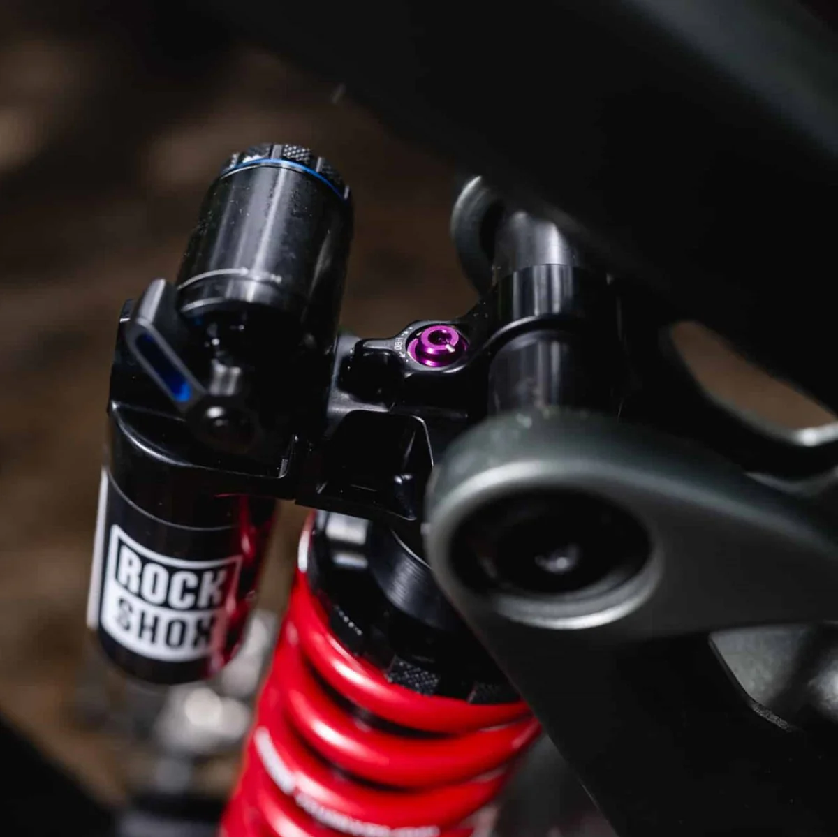 Amortisseur ROCKSHOX VIVID ULTIMATE RC2T HBO Standard pour Specialized Enduro (2020+) - Image 5