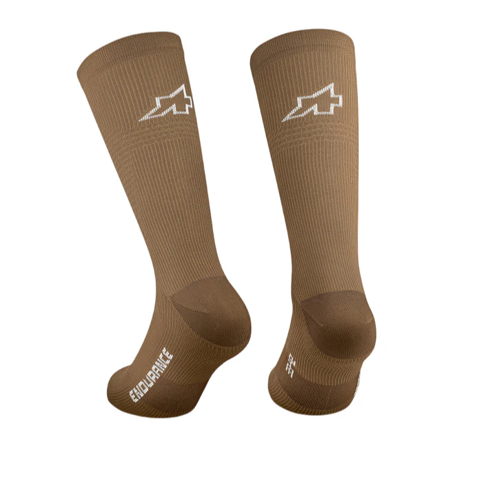 Chaussettes ASSOS ENDURANCE S11 Marron - Image 2