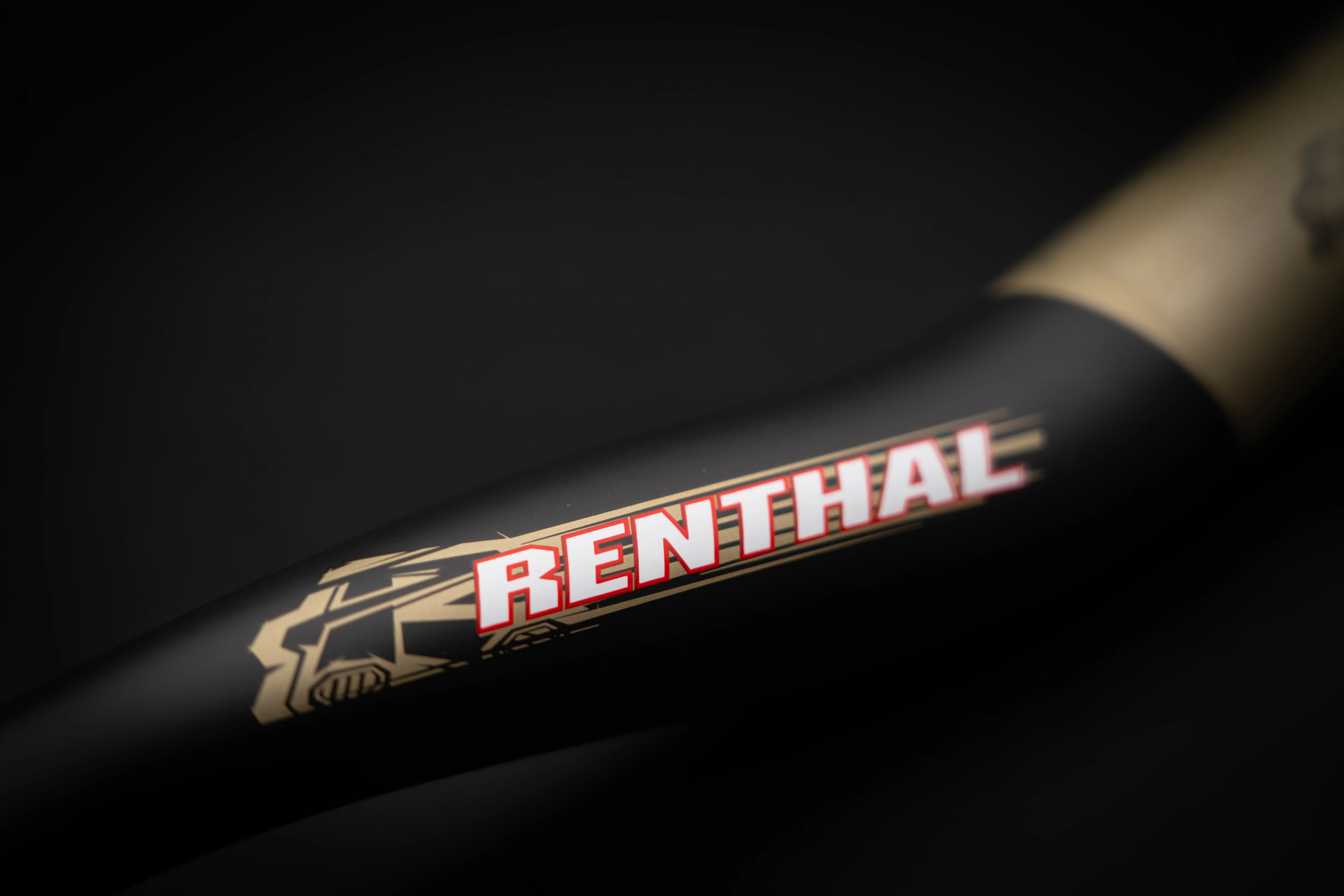 Cintre RENTHAL FATBAR LITE Carbone Rise 20mm 760mm Noir - Image 4
