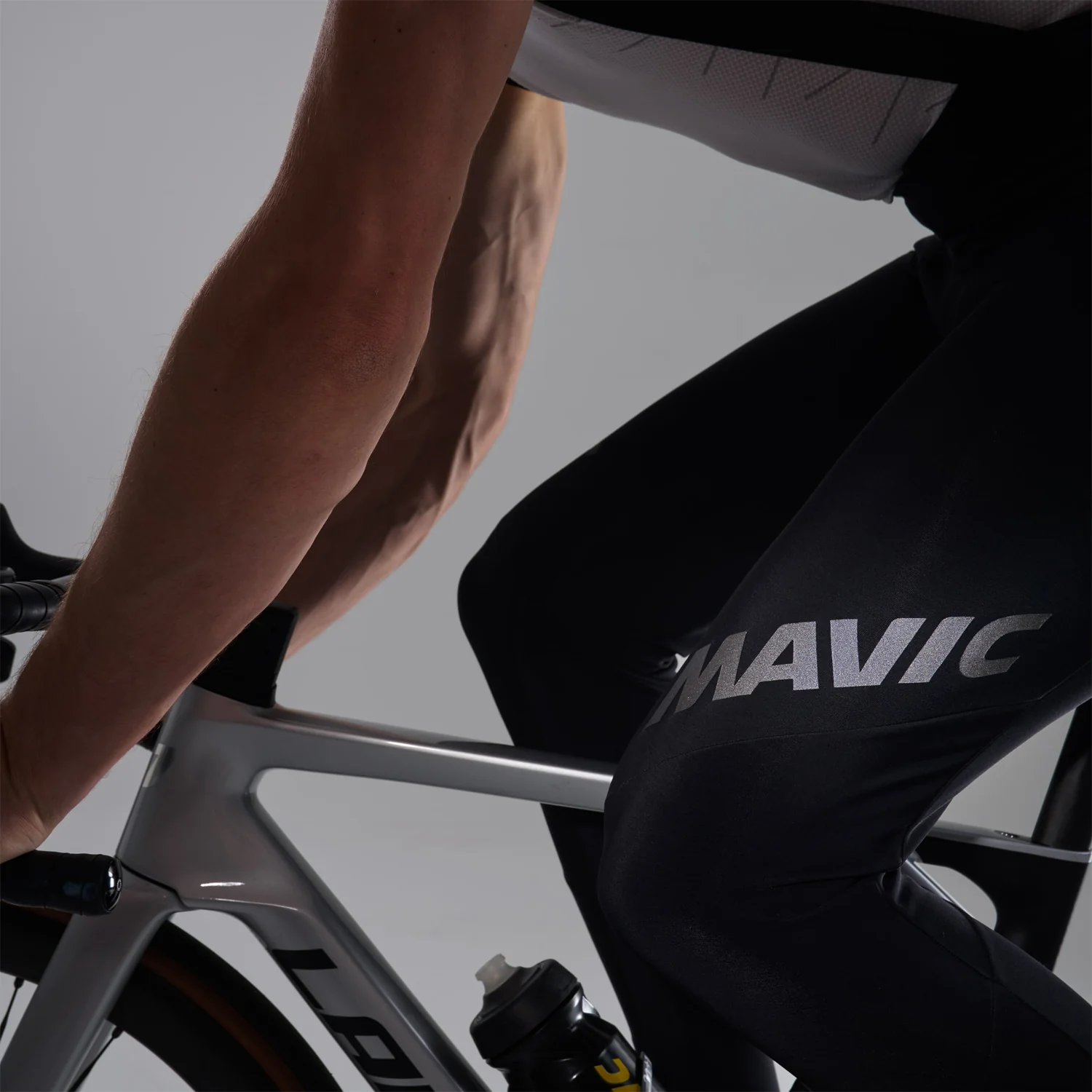 Cuissard Long à Bretelles MAVIC AKSIUM THERMO Noir - Image 6