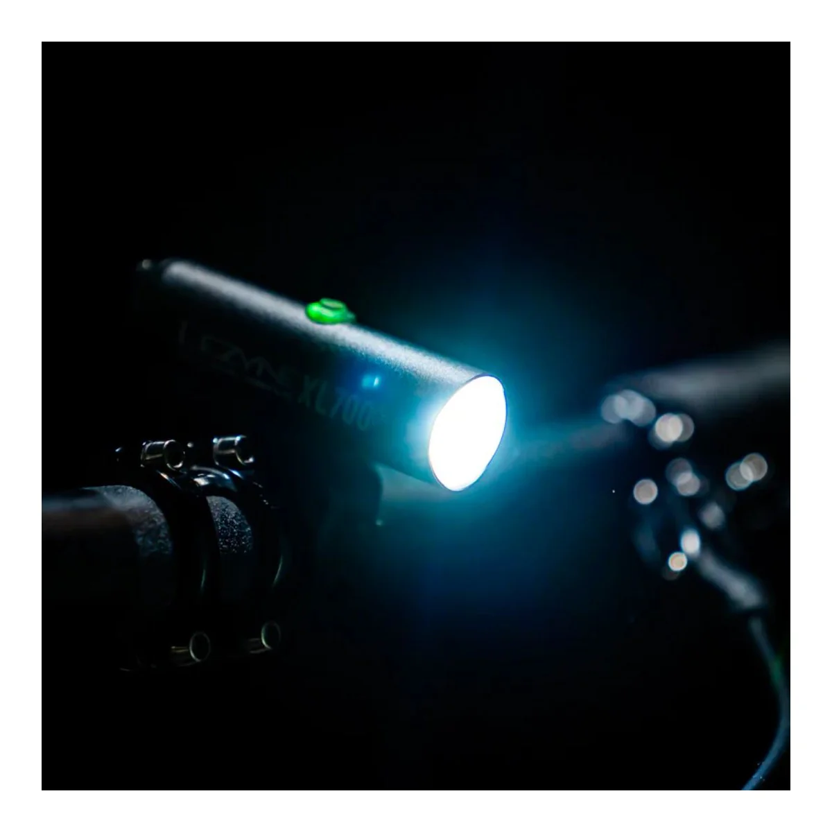 Éclairage Avant LEZYNE CLASSIC DRIVE XL 700+ - Image 5