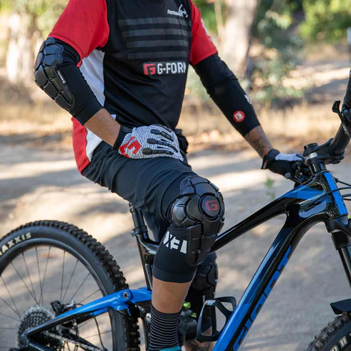 Genouillères G-FORM PRO-X3 Noir Matt - Image 4