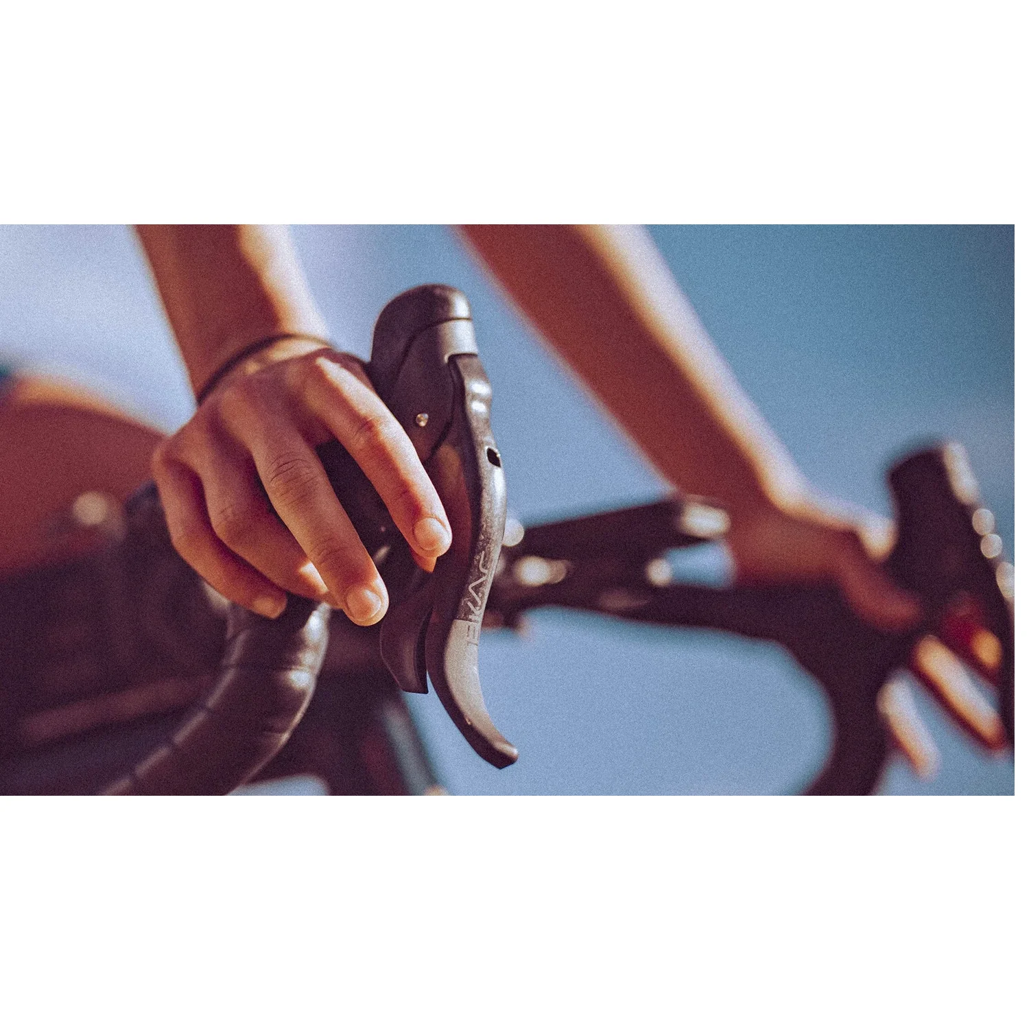 Levier Droit et Étrier Arrière 140mm CAMPAGNOLO EKAR GT 13V Flat Mount Sans Disque - Image 9