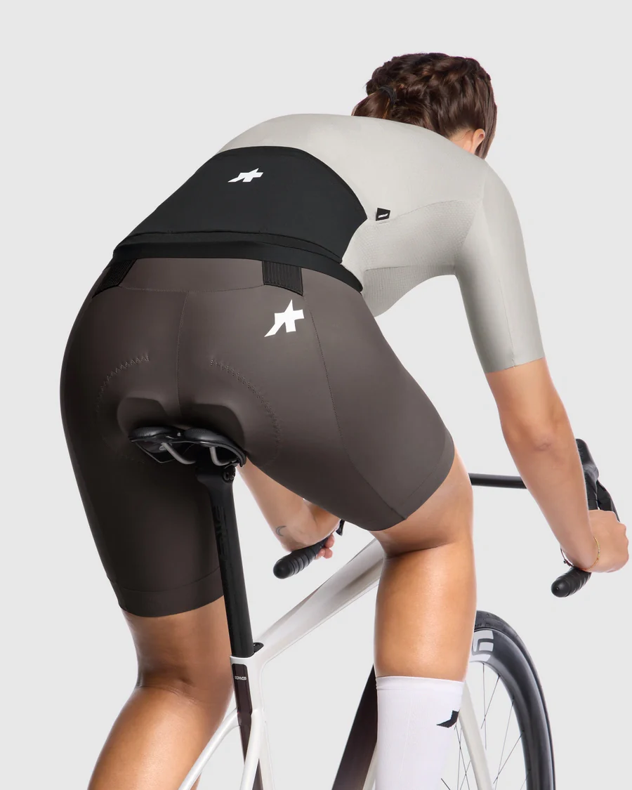 Maillot ASSOS UMA GT S11 EVO Manches Courtes Femme Almond Milk - Image 6