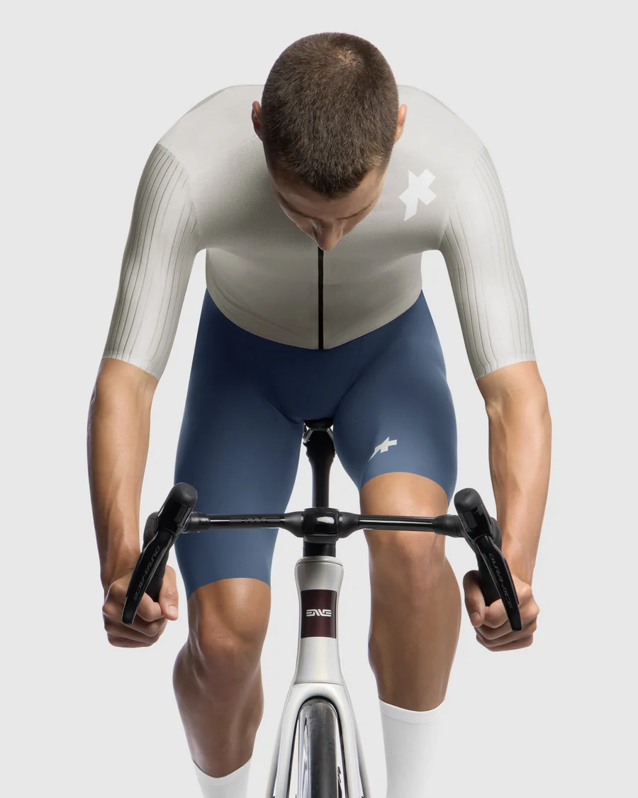 Maillot ASSOS EQUIPE RS S11 Manches Courtes Almond Milk - Image 5
