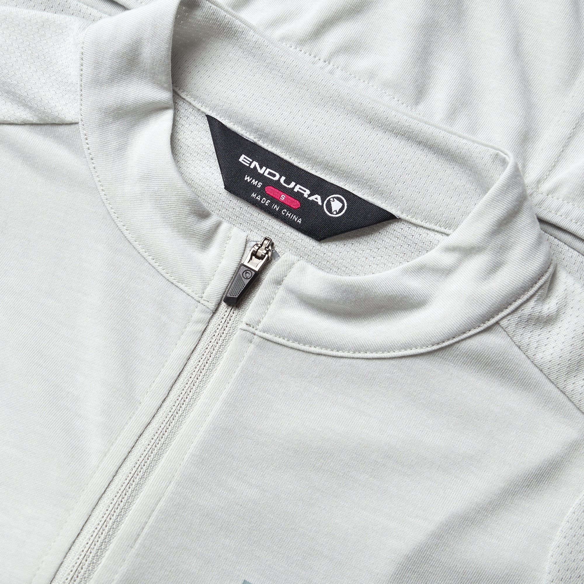 Maillot ENDURA LOOP ZIPPED Manches Courtes Femme Gris - Image 4