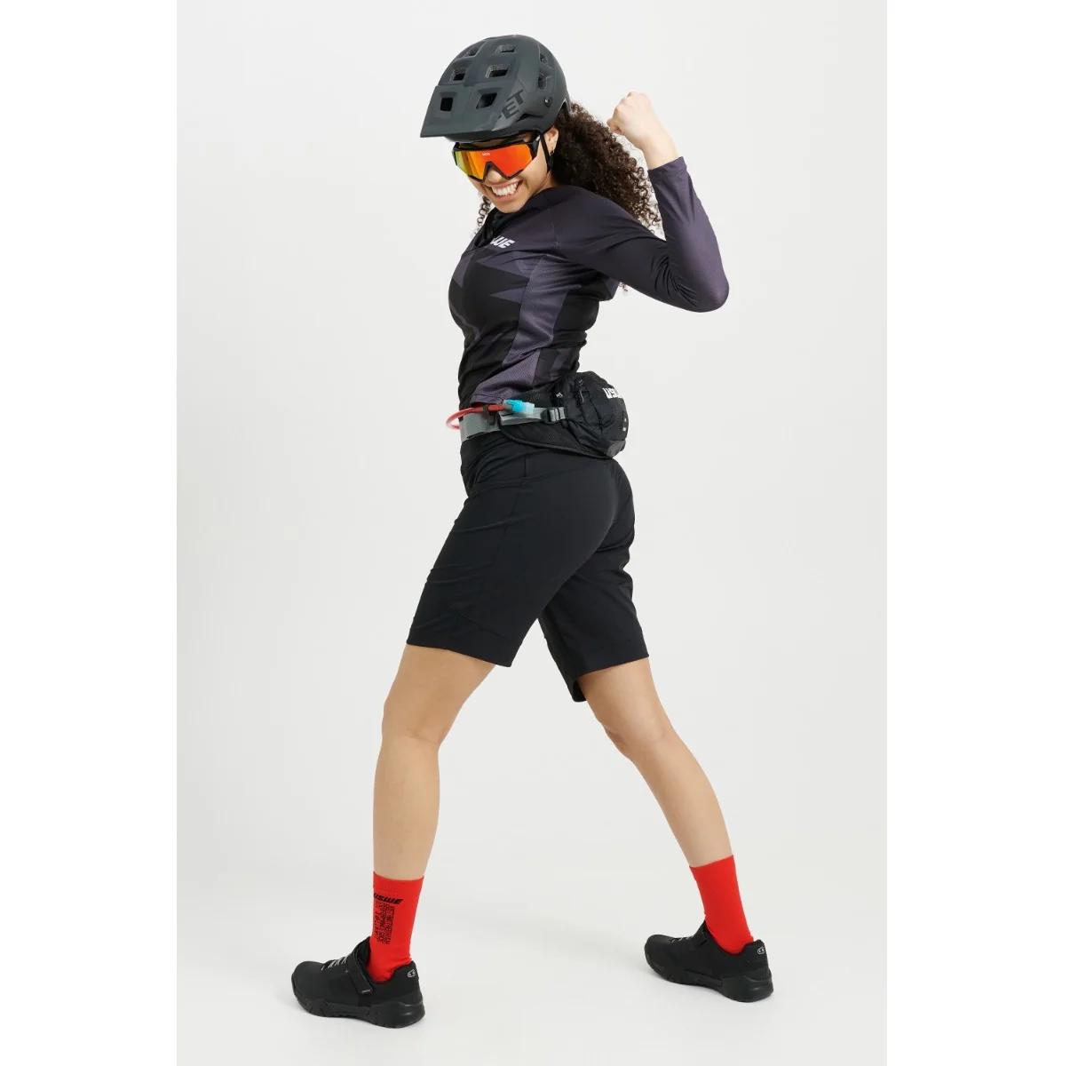 Maillot USWE BERG MTB Manches Longues Femme Noir - Image 8