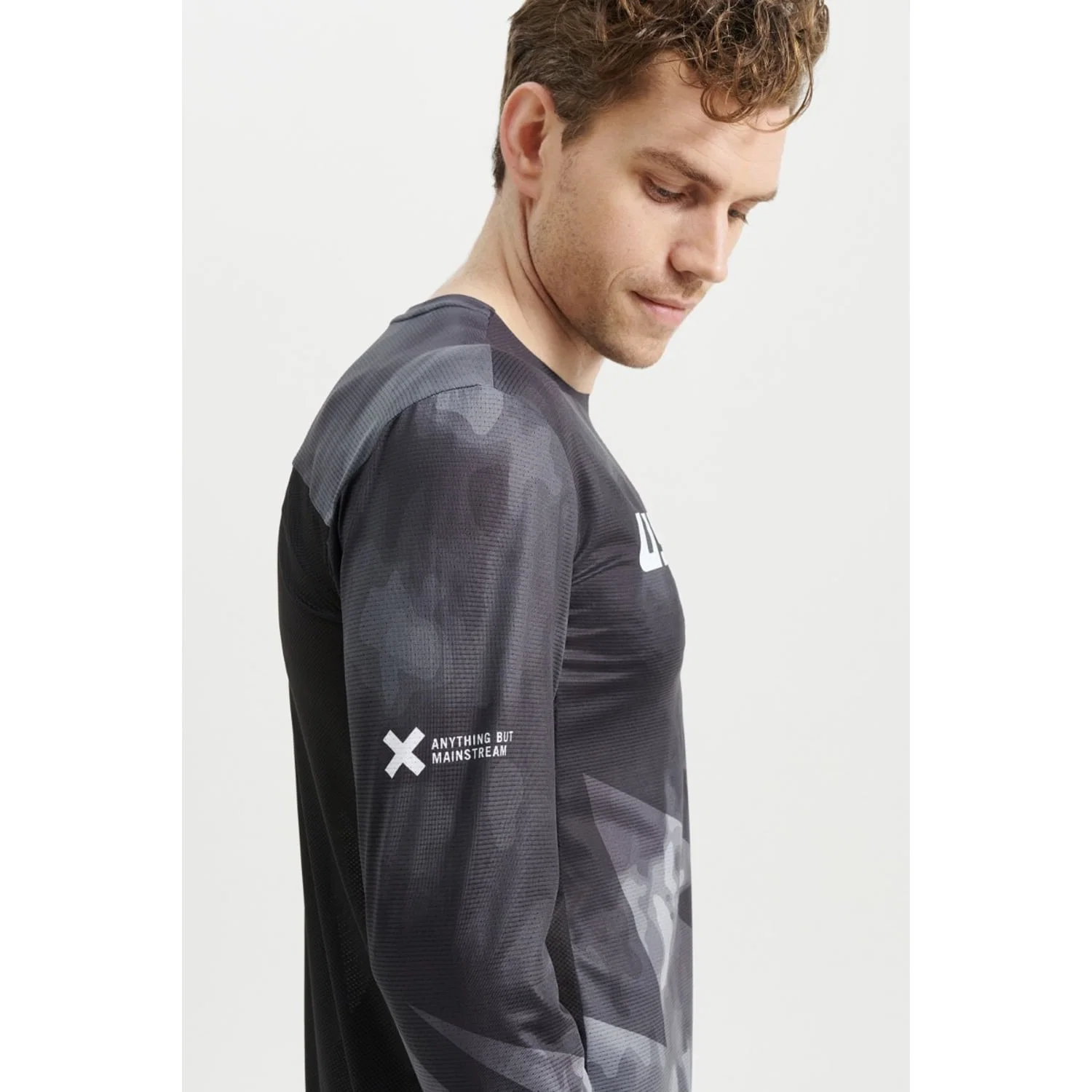 Maillot USWE LUFTIG MTB Manches Longues Noir - Image 5