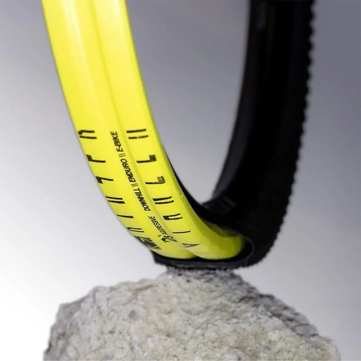 Mousse Anti-Pincement PANZER ENDURO GEN3C 29" 2.3"-2.6" / 25-30 mm - Image 3