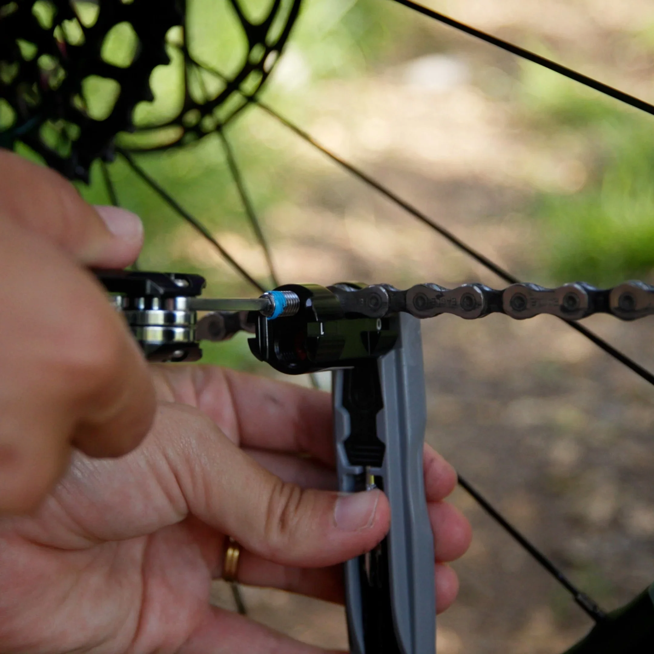 Multi-Outils sur Porte-Bidon CRANKBROTHERS S.O.S BC18 - Image 6