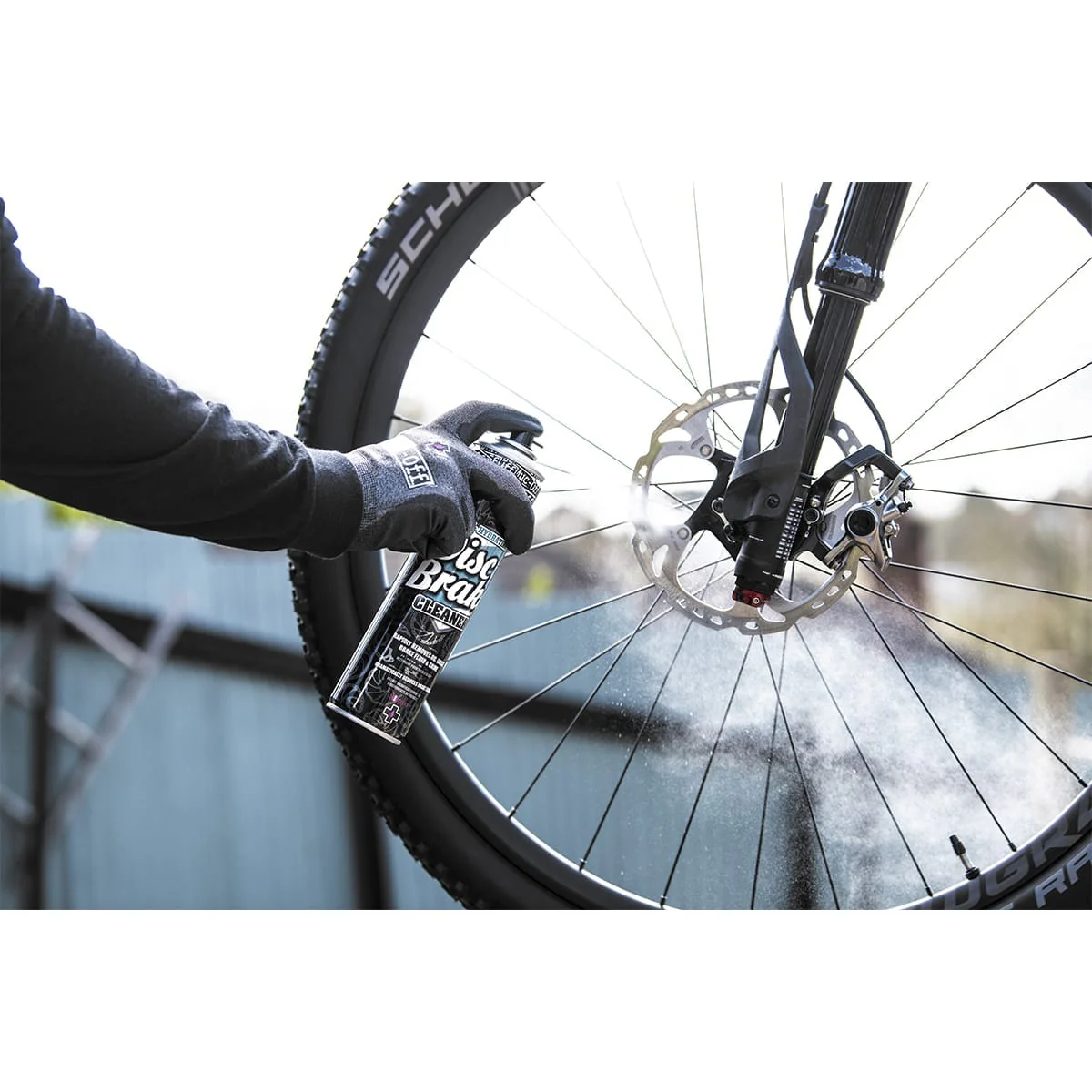 Nettoyant pour Freins Ă disques MUC-OFF DISC BRAKE CLEANER (400 ml) - Image 2