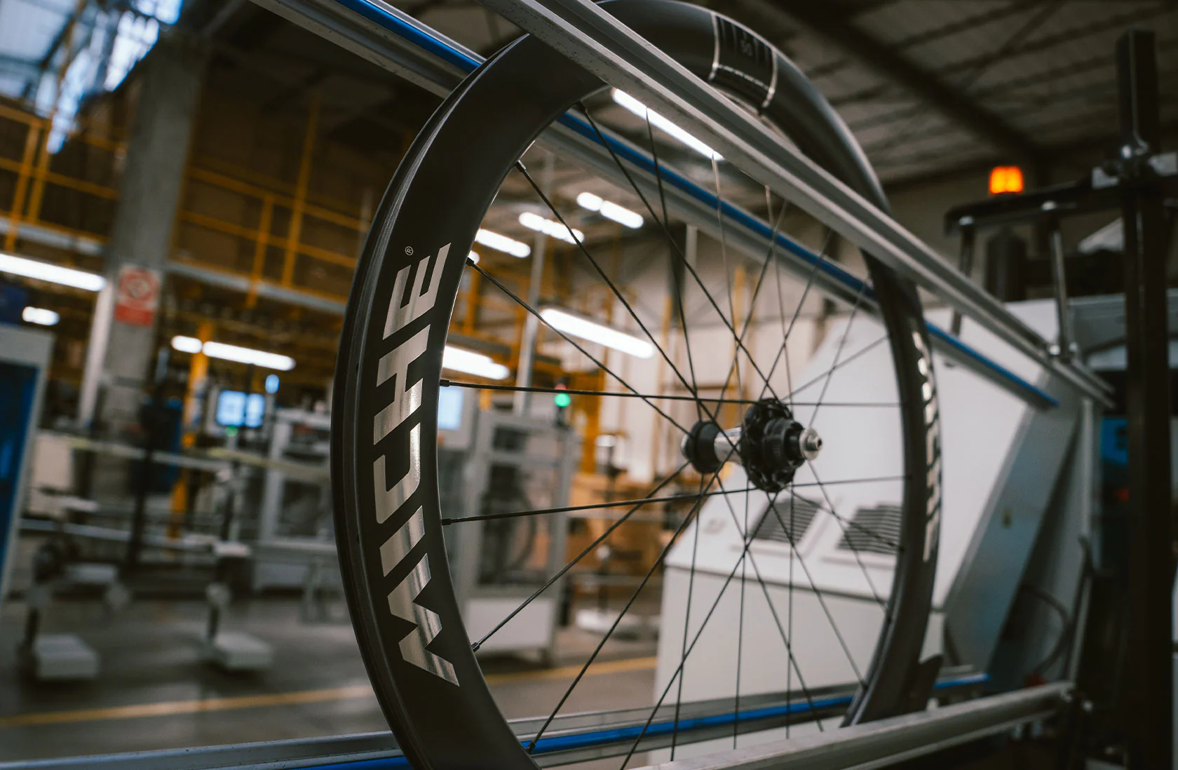 Paire de Roues MICHE KLEOS RD 50 Tubeless Ready (Center Lock) Team Edition - Image 5