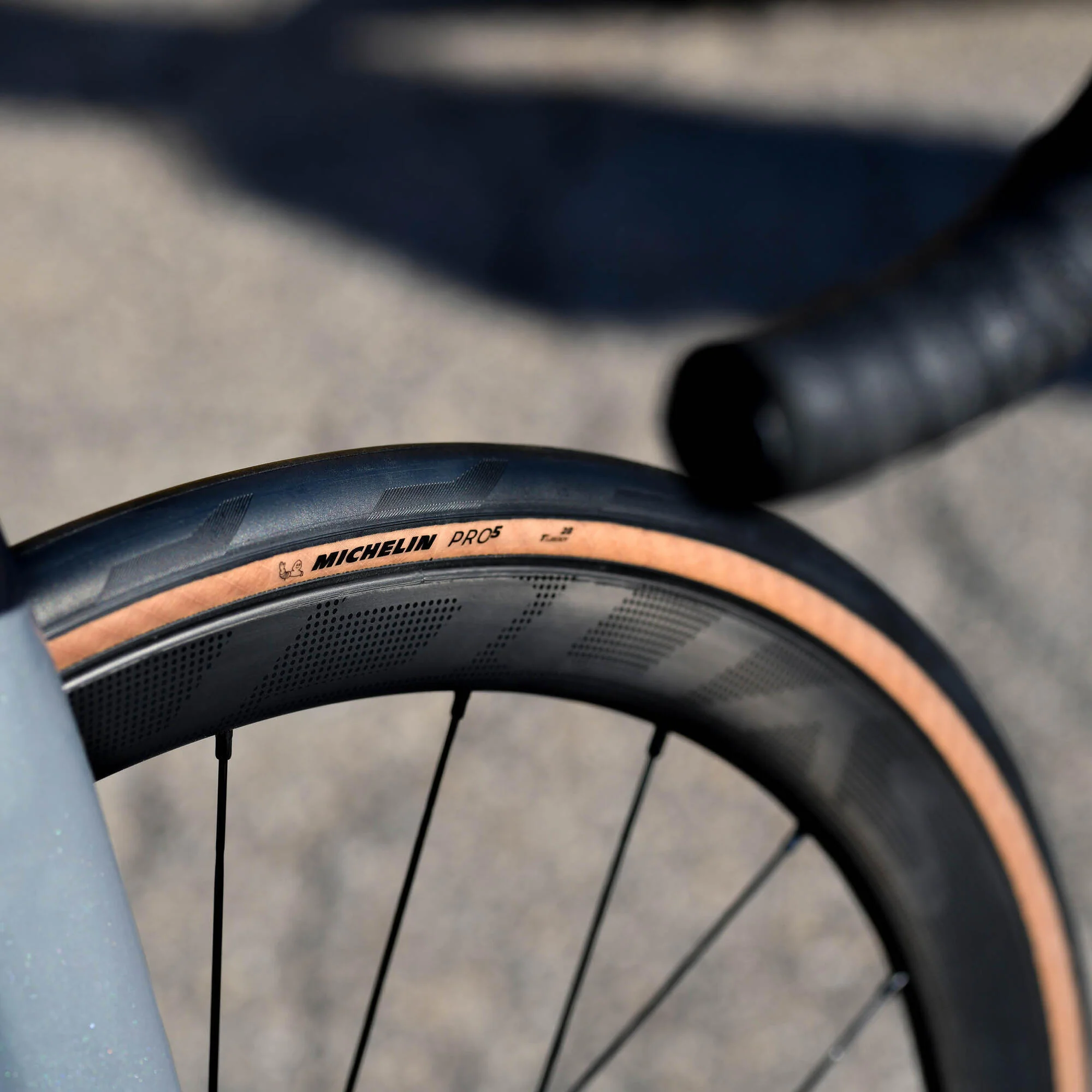 Pneu MICHELIN PRO 5 Compétition Line 700c Tubeless Ready Classic Beige - Image 6