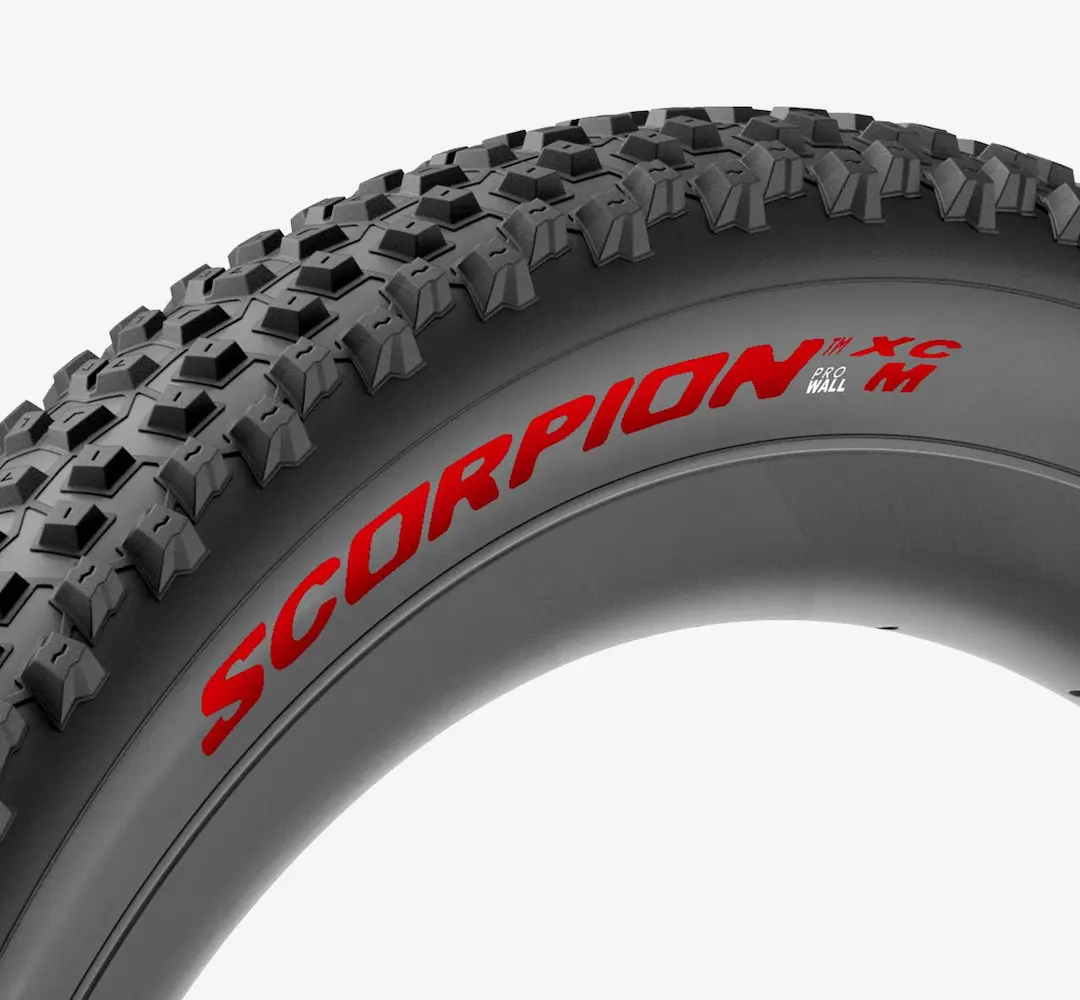 Pneu PIRELLI SCORPION XC M 29x2.4 ProWall Tubeless Ready Souple Noir/Rouge 4354600 - Image 2