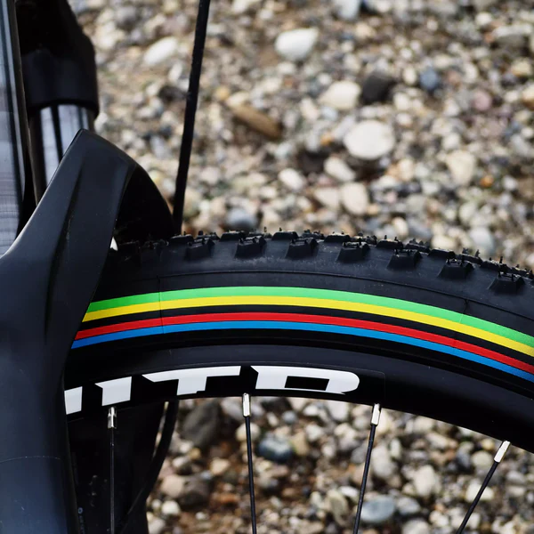 Pneu VITTORIA MEZCAL XC 29X2.25 "UCI Rainbow Edition" Tubeless Ready Souple Noir - Image 3