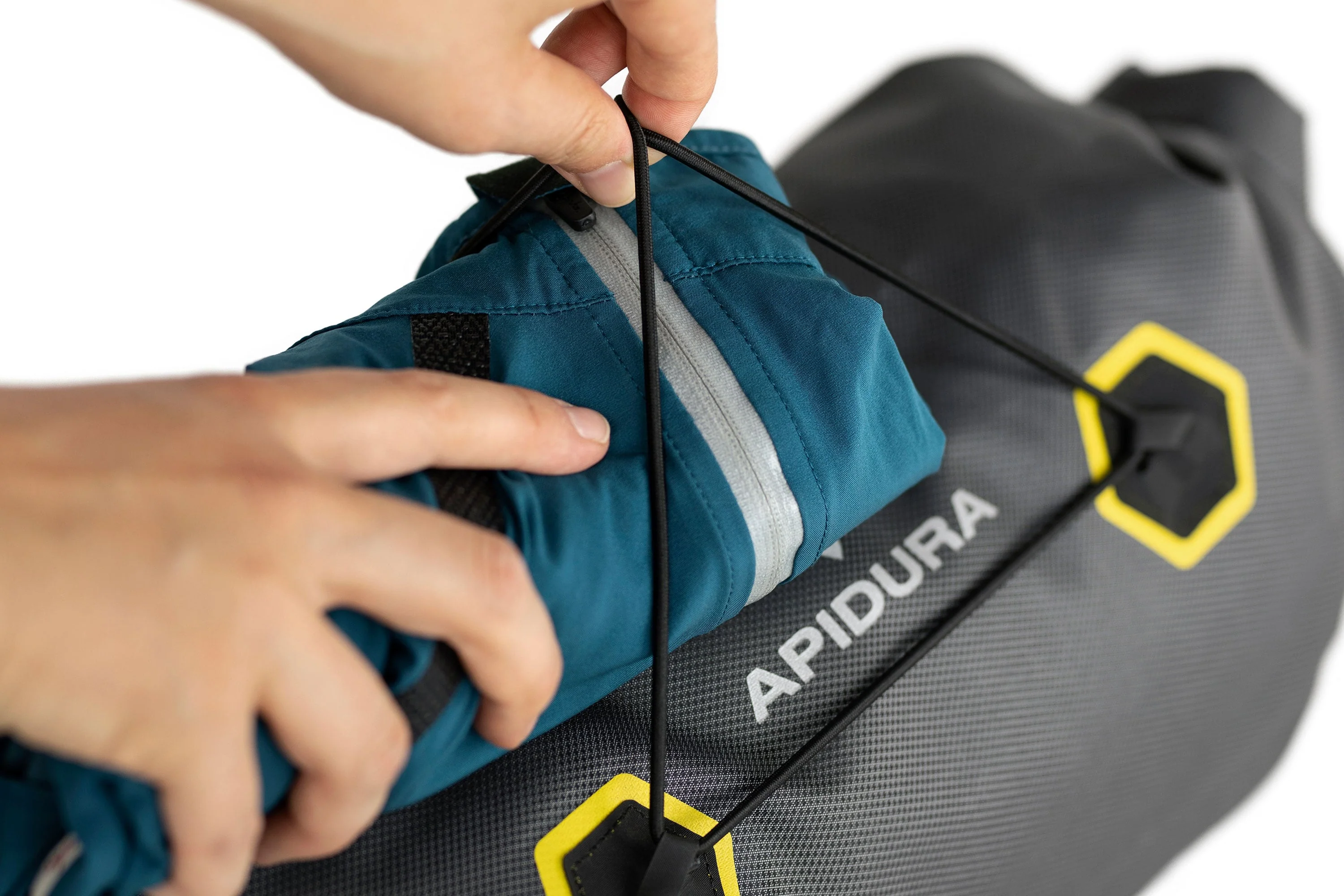 Sacoche de Guidon APIDURA EXPEDITION HANDLEBAR PACK 9 L Noir - Image 7