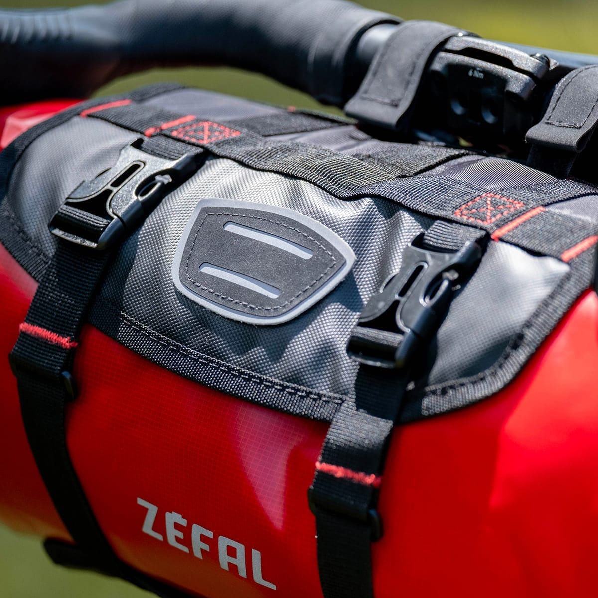 Sacoche de Guidon ZEFAL Z ADVENTURE F10 10L Rouge - Image 8