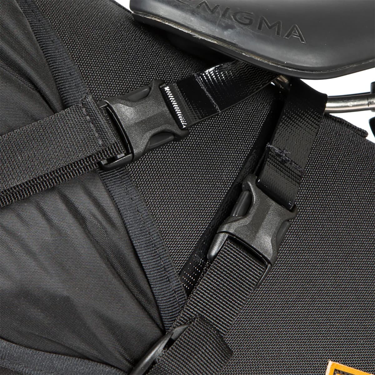 Sacoche de Selle RESTRAP SADDLE BAG 18 L Noir + DRY BAG Noir - Image 6