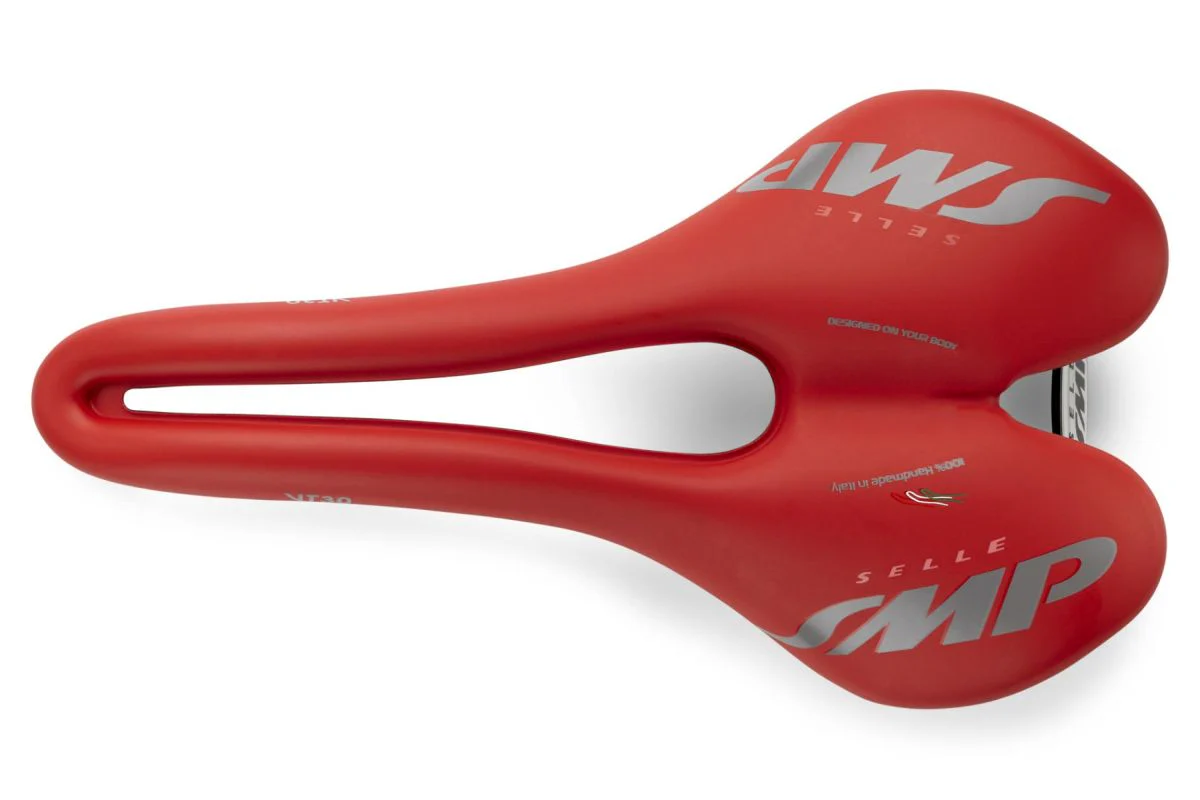 Selle SMP VT30 Largeur 155mm Rails Acier Rouge - Image 3