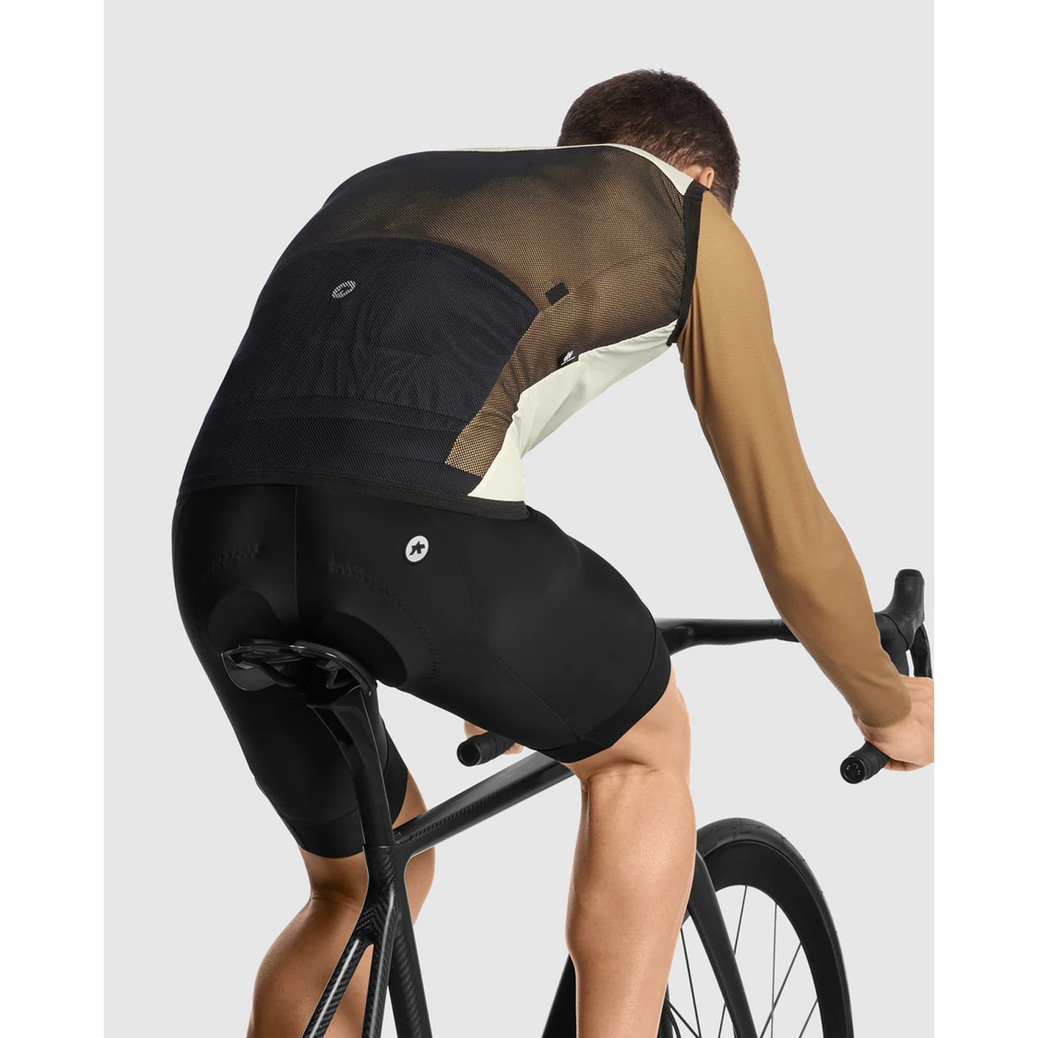 Veste Sans Manches ASSOS MILLE GT WIND C2 Moon Sand - Image 4