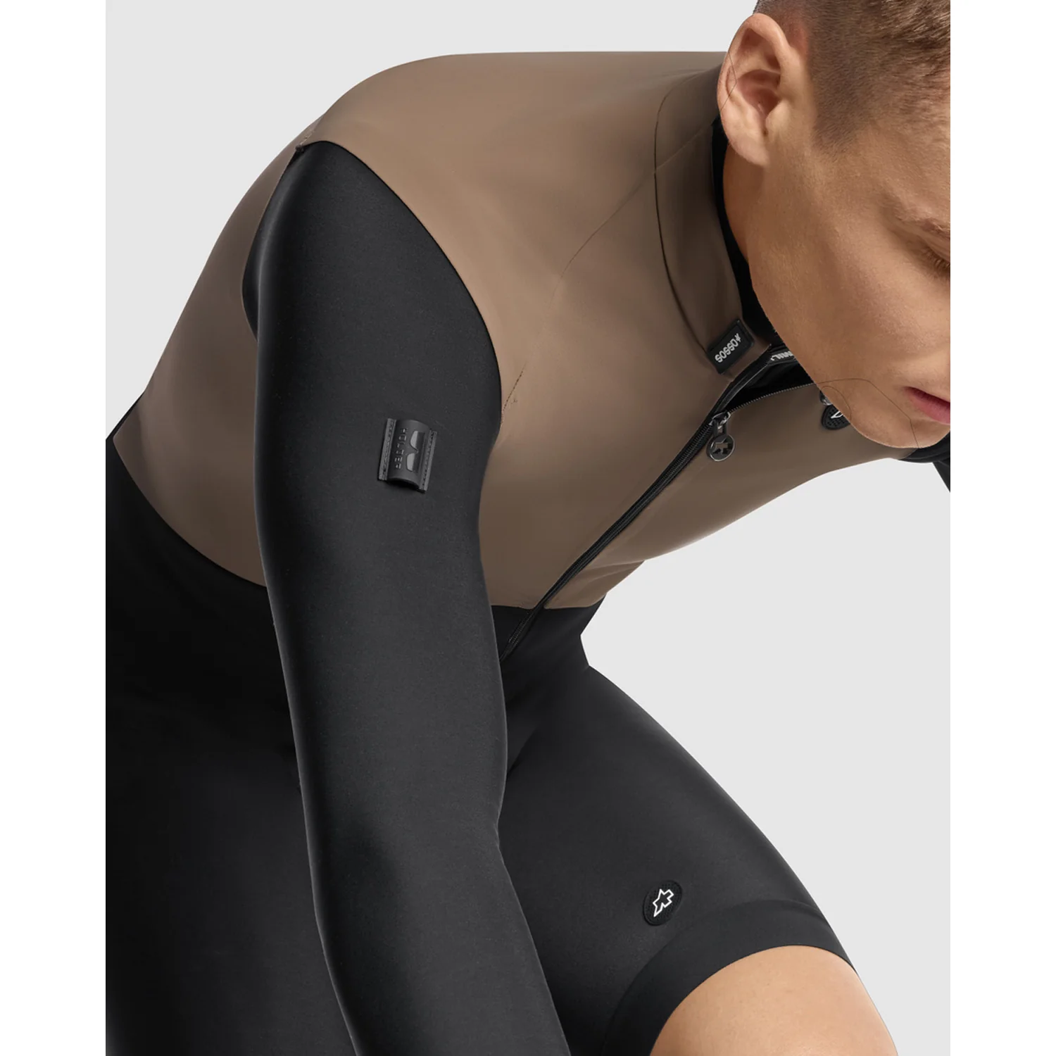 Veste Sans Manches ASSOS MILLE GTS SPRING FALL S11 Terra Sand - Image 5